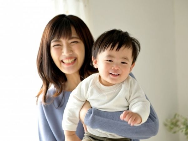 小児歯科の笑気麻酔って大丈夫?歯医者嫌いの子を持つママ・パパに知ってほしい安心の仕組みとメリット